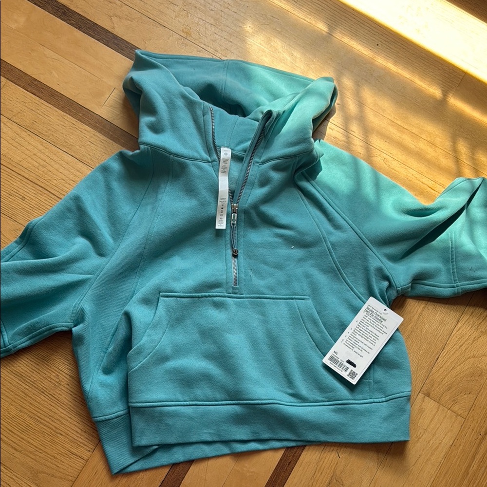 NWT Lululemon Athletica Blue Scuba Hoodie with Quarter-Zip